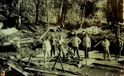 Construção do novo Balneário - Fonte da Água Mineral Termal, hoje está dentro do Balneário, ano 1933